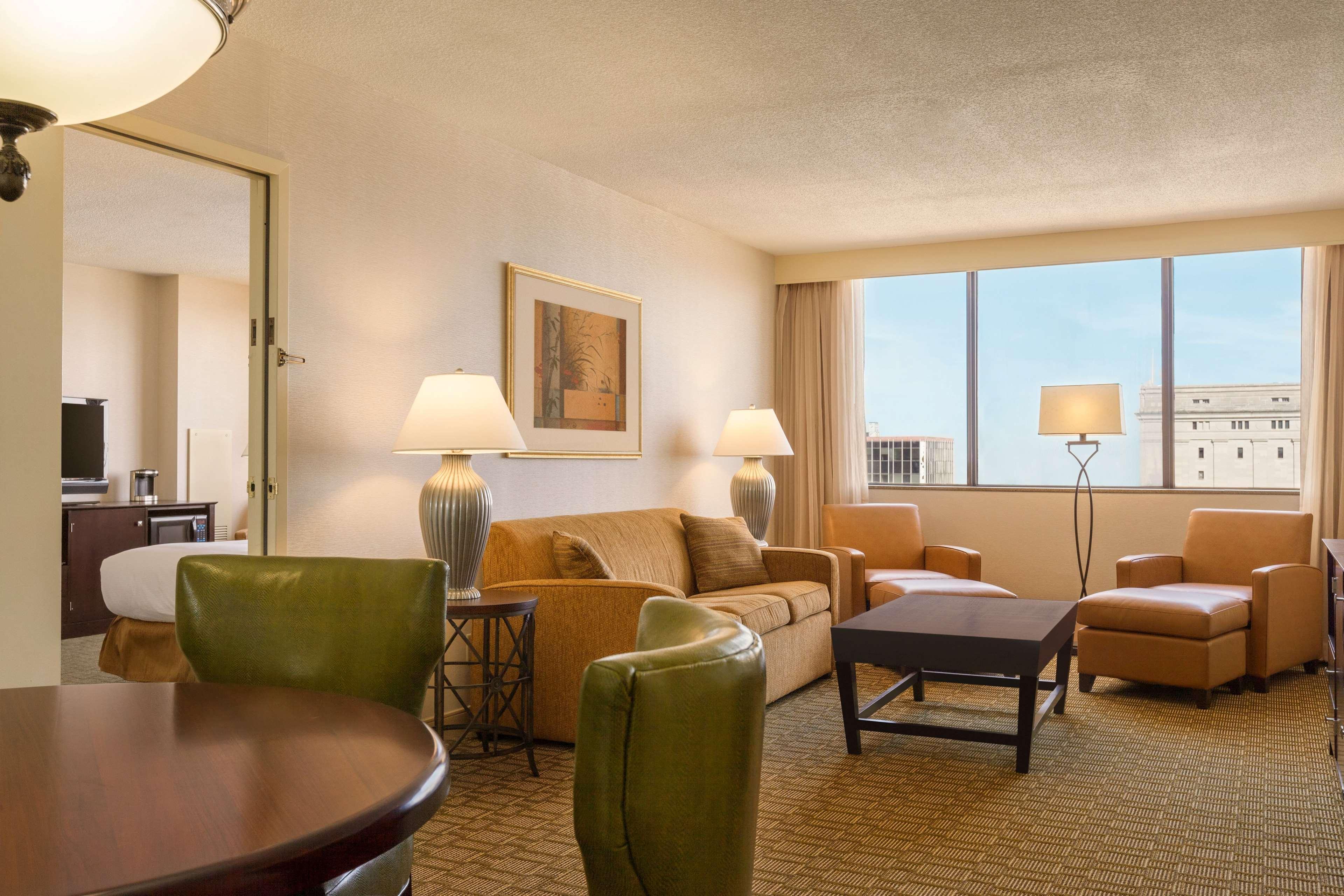 Hilton Fort Wayne At The Grand Wayne Convention Center (Adults Only) Екстериор снимка